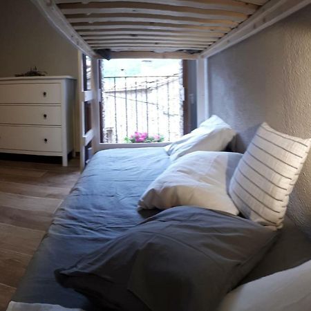 Cal Dalmau Apartaments Atic Pardines المظهر الخارجي الصورة
